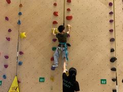 -ROCKPLUS攀岩馆(环宇城店)