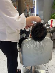 -PE SALON