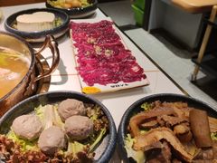 -牛人日志·鲜牛肉骨汤火锅(万科里瑧店)