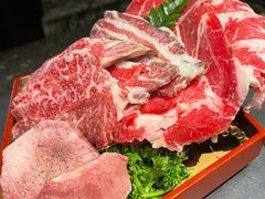 -铭牛烧肉·和牛海鲜自助(高新月牙湖店)