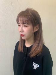 -苑苑发型设计