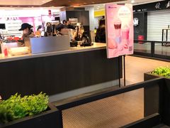 -luckincoffee瑞幸咖啡(香港名店街店)