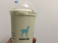 -瑞幸咖啡(同和金铂天地店)