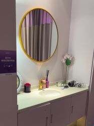 -蕾蕾美颜美容美体