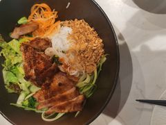 -美奈小馆·越南料理(中航城君尚购物中心店)