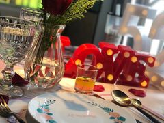 景观位-蜜桃花开·中西融合菜E&W(南长街店)