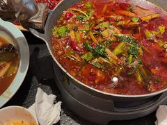 -万重锦·人文川菜馆(骡马市店)