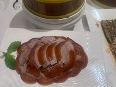 -贝勒爷·酥不腻烤鸭