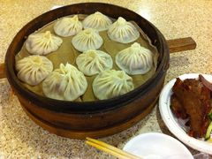浓香猪肉包-老班长手工灌汤包老店(东山店)