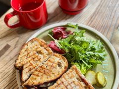 超级牛肉帕尼尼-O'mills Sourdough Bakery&Bistro(永嘉路店)