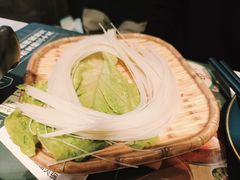 海南粉-椰子湾·海南火锅·糟粕醋·椰子鸡(正大广场店)