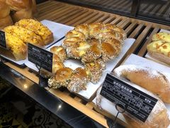 麦粒车打芝士-Let's Taipei 非常烘焙(太古里店)