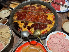 -周小明火锅(黑金冠社区店)