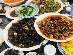 -江湖黑大兔(杨家坪店)