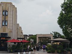 -比斯特上海购物村精品奥特莱斯