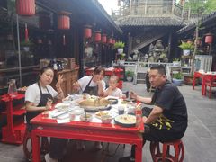 -小龙翻大江文化火锅(宽窄店)