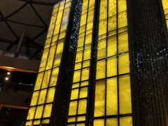 -上海滴水湖皇冠假日酒店