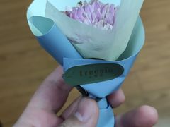 -小苍兰风铃草·礼物蛋糕(沈阳店)