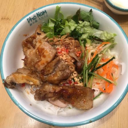 越小品·越南餐厅(壹方城店)-"捞粉真的不是广东人能承受的味道.汤粉.