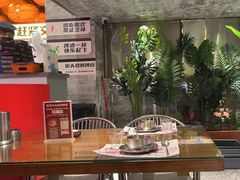 -神府路壹号·海鲜烧烤·砂锅粥·锅物(三坊七巷店)