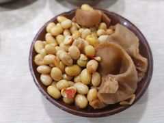 -董哥山城碗碗香(美专校街店)