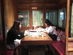 靠窗位-小吊梨汤·北京菜·烤鸭(鸟巢店)