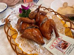 -津津菜馆(绝没分店)