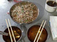 -正宗杨记普洱酸醋米线(总店)