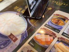-广信牛奶甜品世家(台东店)