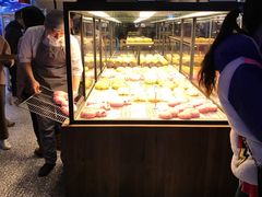 面包甜点陈列柜-LELECHA乐乐茶(上海五角场万达广场店)