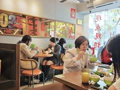 -绿柠食堂(北外滩店)