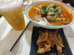 -何记花甲(海岸城旗舰店)
