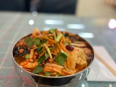 -红鼻子桂林米粉(金唐新光界店)