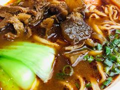 -贯一台湾牛肉面(八一七中路店)