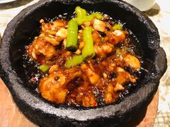 石锅杭椒牛蛙-桂满陇天书(南京德基旗舰店)