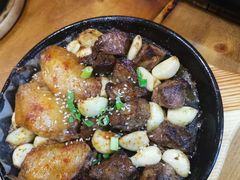-老东镇啤酒屋海鲜加工·蒸汽海鲜·海鲜烧烤(台东店)