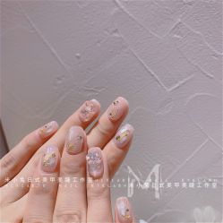 -米小兔美甲美睫