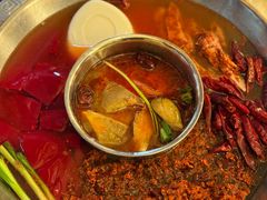 -山城年华老火锅(玉林店)