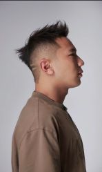 -海文先生国潮烫染男士理发馆