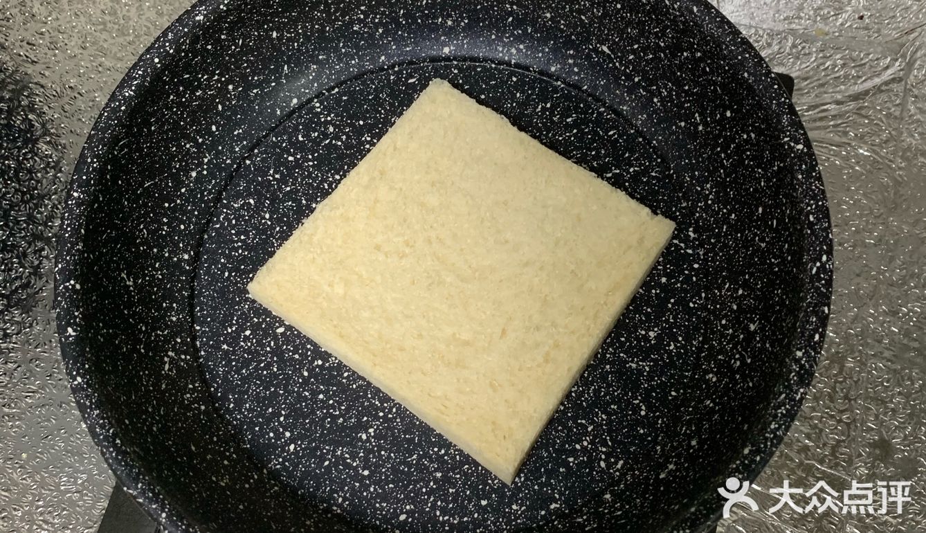 三分钟就能搞定的腿蛋三明治