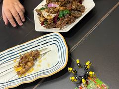 -许哥东北烧烤·铁丳烤串·宫后夹肉(繁花中心店)