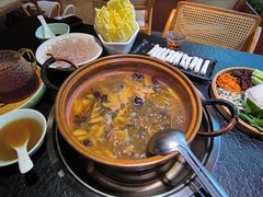 -一善菌·云南菌汤·云南菜(银泰城店)