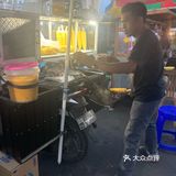 美那多必来！50元榴莲吃到撑！！！
