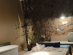 -快乐大桶水养生足浴SPA(前兴路店)