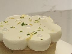 柚子柠檬塔-Ten Olives甜点