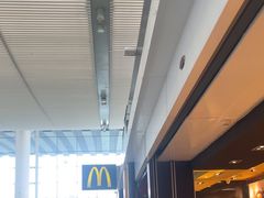 -麦当劳(深圳北站高铁店)