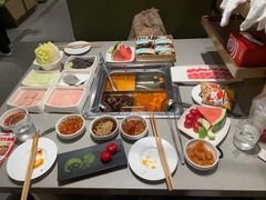 -海底捞火锅(高新万达店)