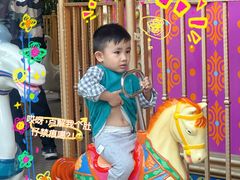 -史努比缤纷世界