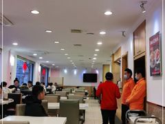 大堂-新发记港式茶餐厅(黄浦店)