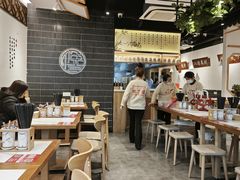 -馋三尺蟹粉小笼(人民广场店)